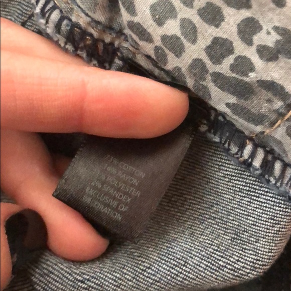 White House | Black Market Jeans - Picture 5 of 6